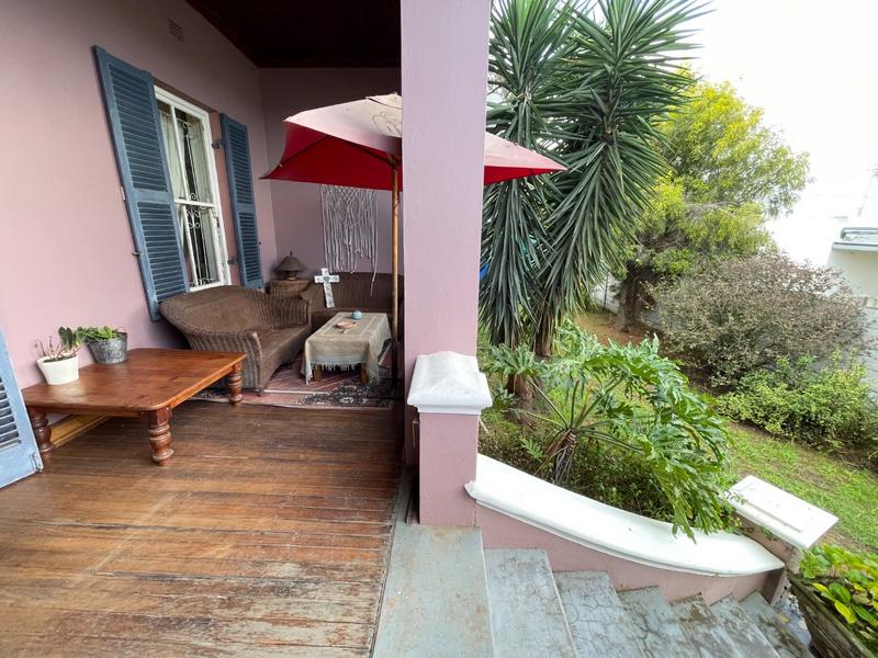 4 Bedroom Property for Sale in Bergzicht Western Cape